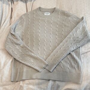 Men's Beige Cable Knit Sweater- Abercrombie and fitch- large